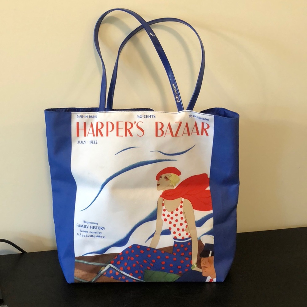 Estée Lauder bag